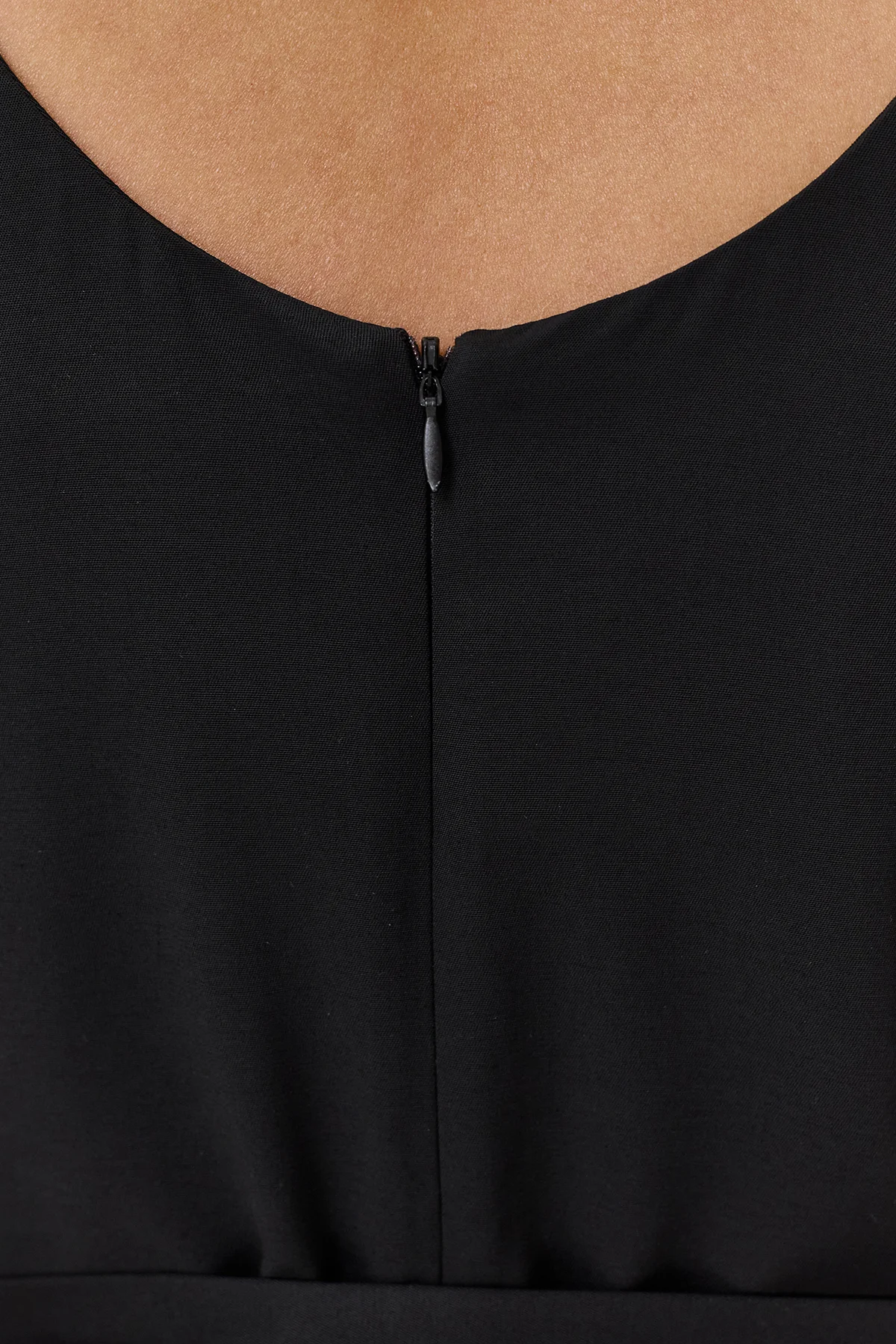 Свободный комбинезон из района, 46