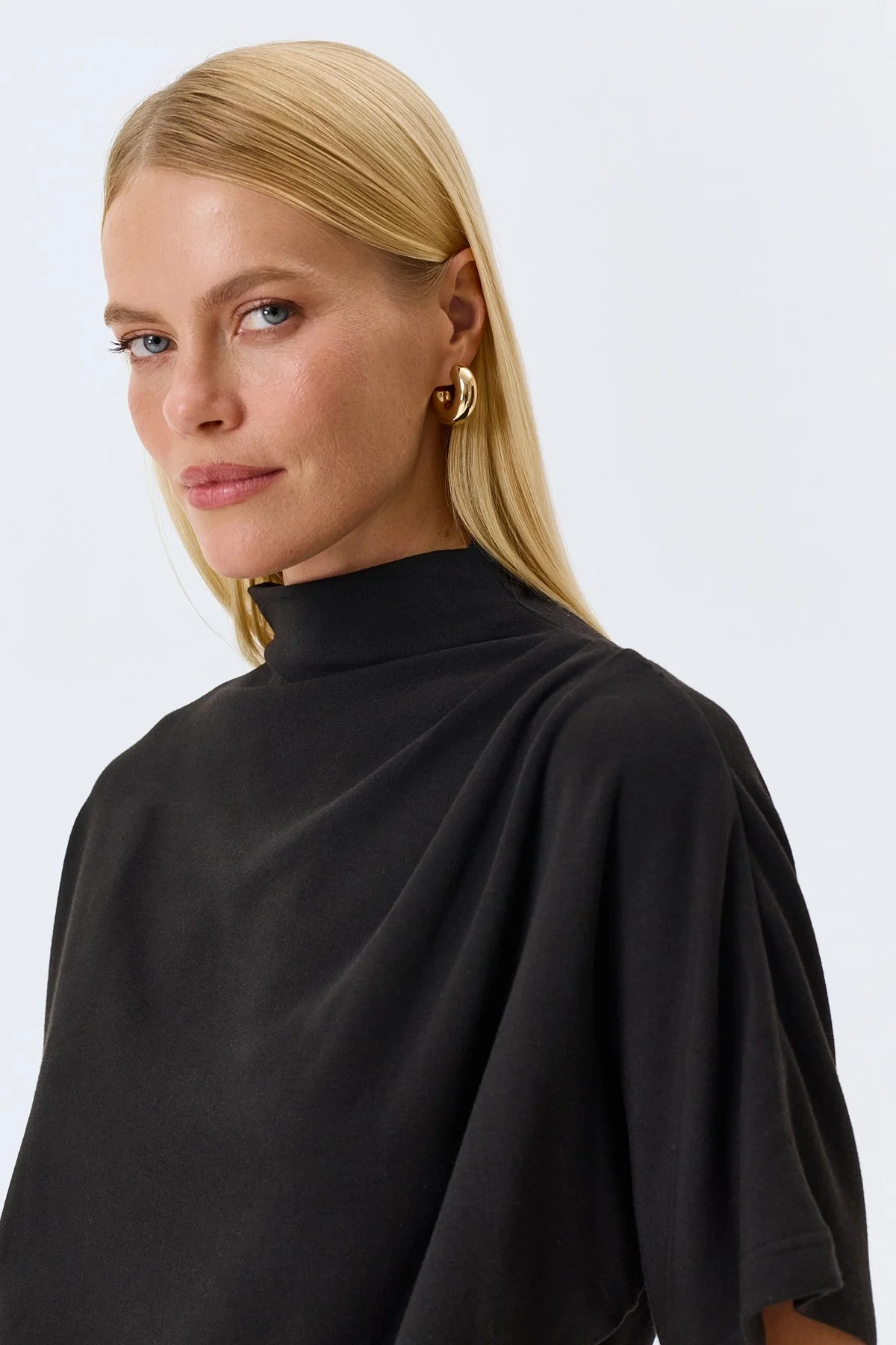 Джемпер с акцентными складками, 34