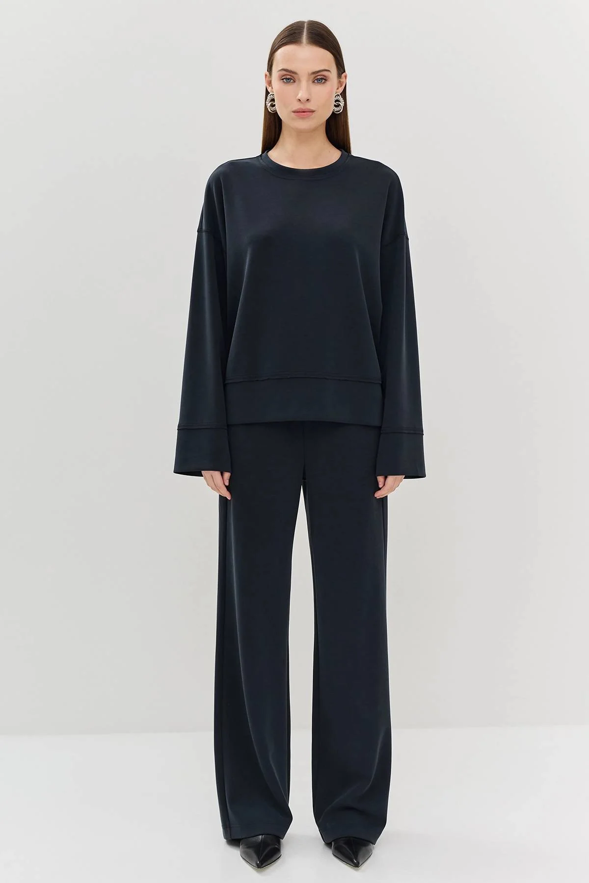 Черные трикотажные брюки из модала, 44