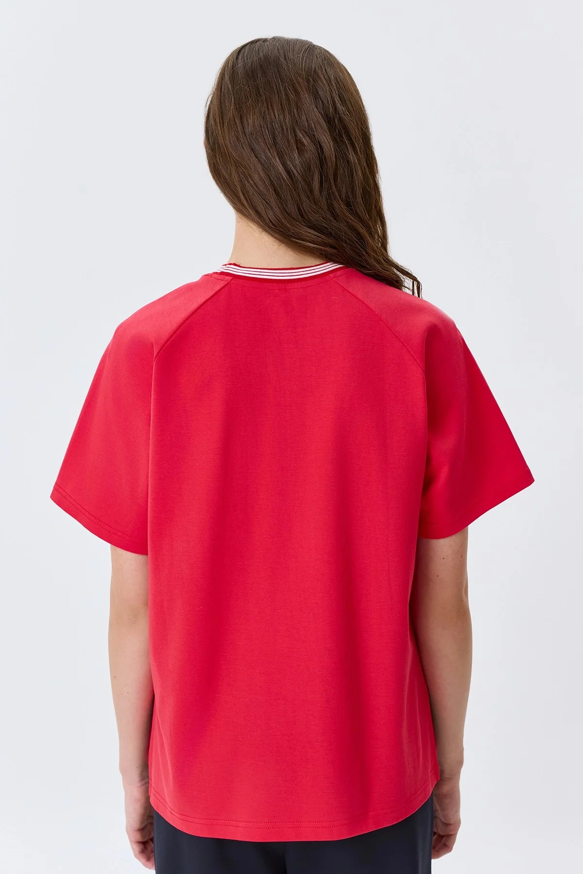 Яркая футболка из 100% хлопка, 44