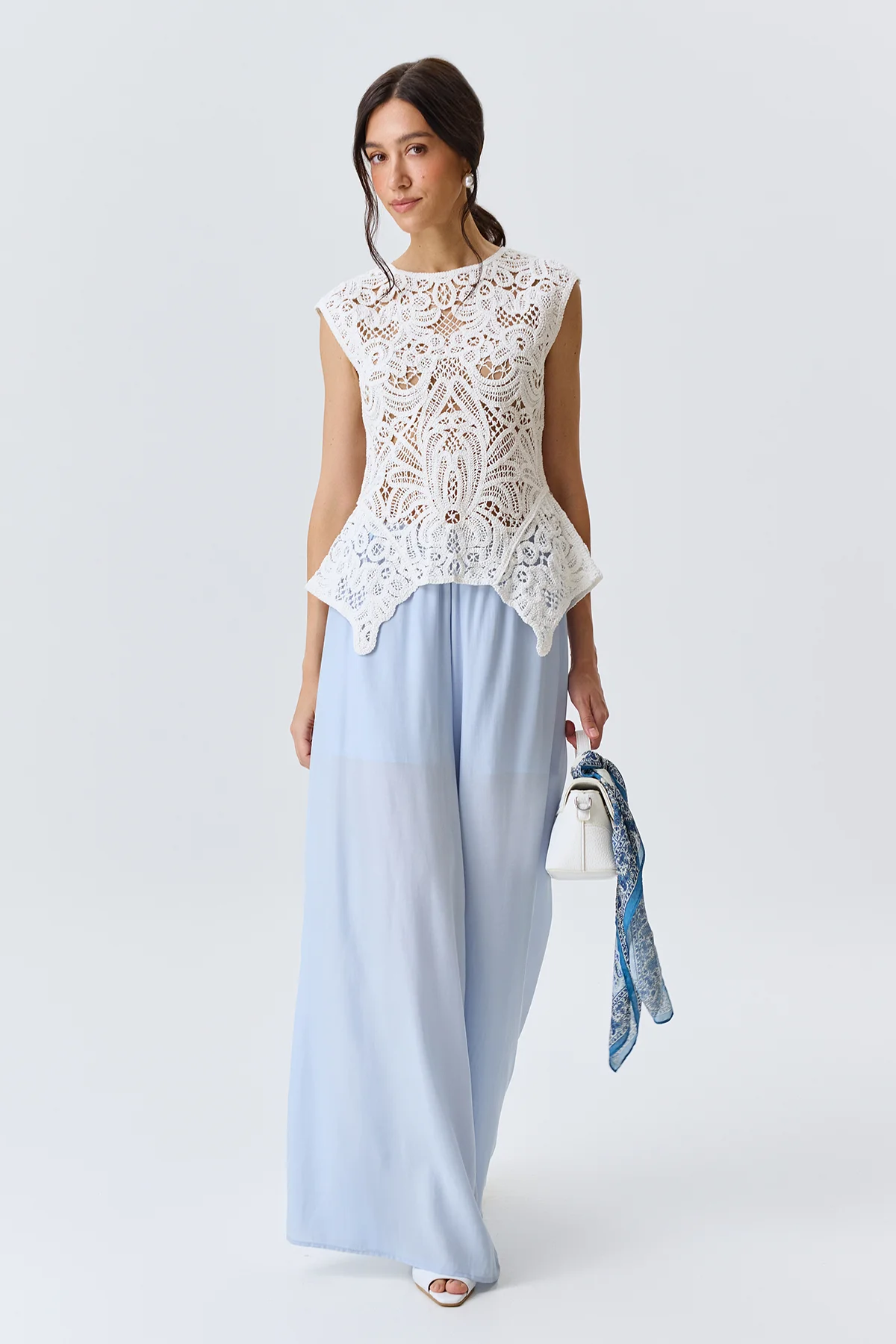 Широкие брюки палаццо, 48