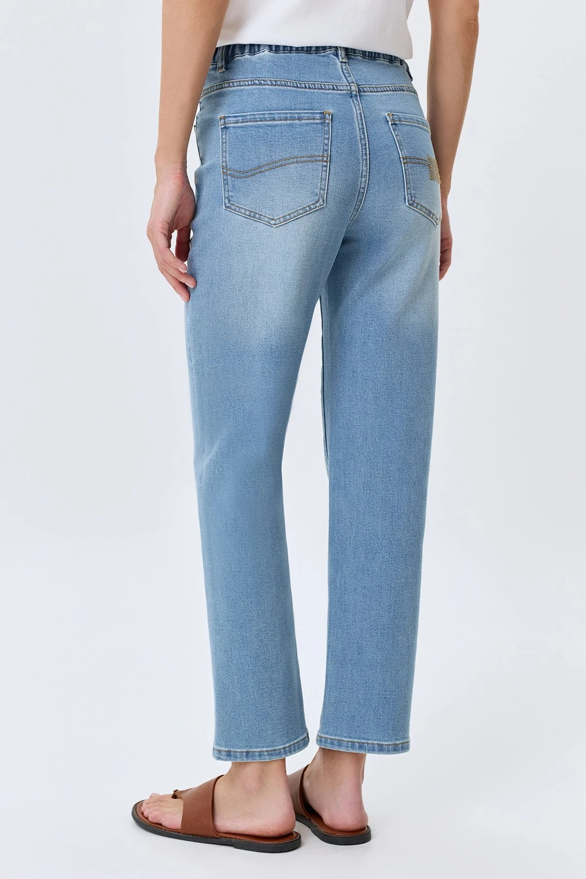 Джемпер с ажурной вышивкой, 36