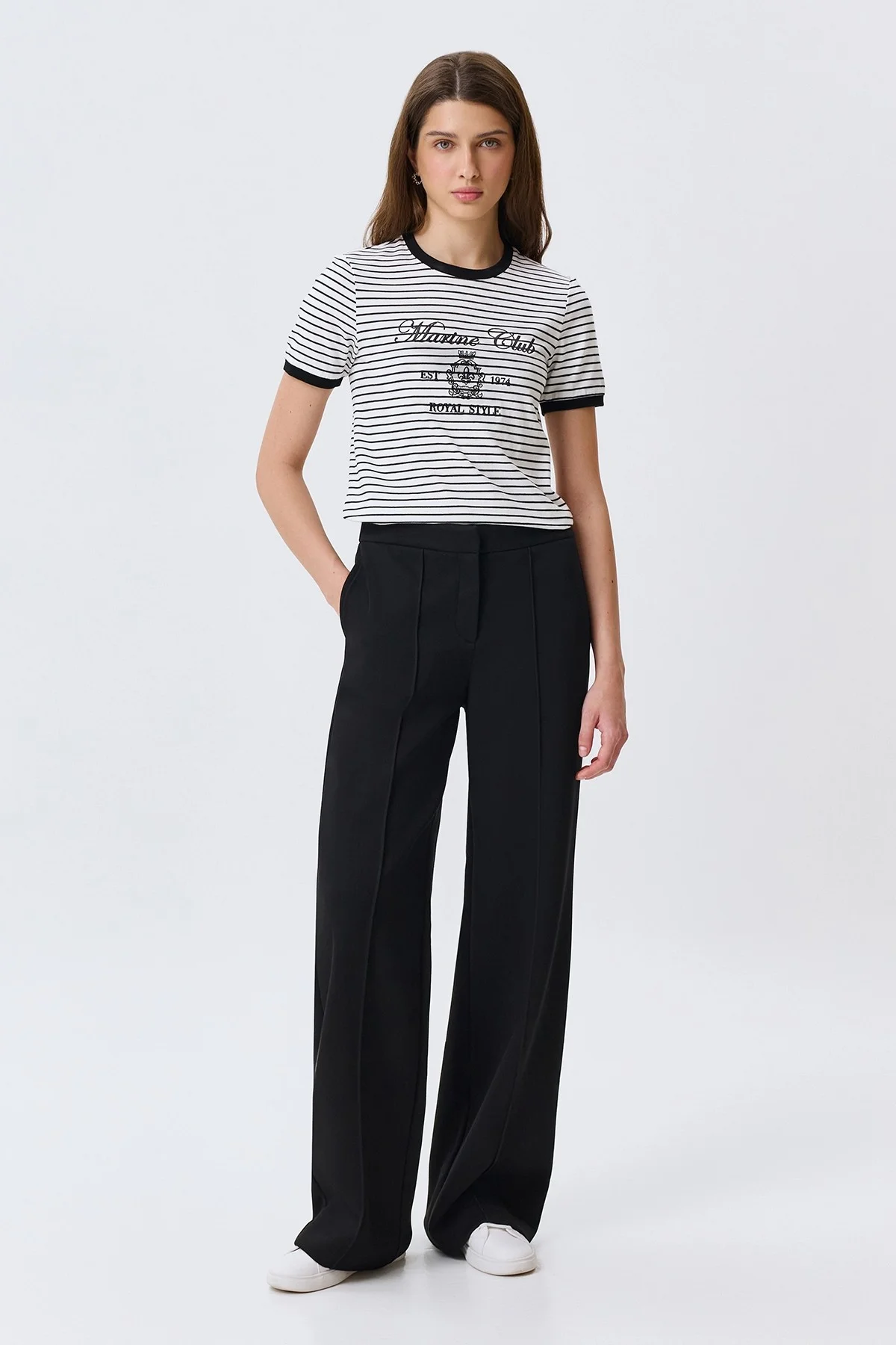 Трикотажные брюки со стрелками, 48