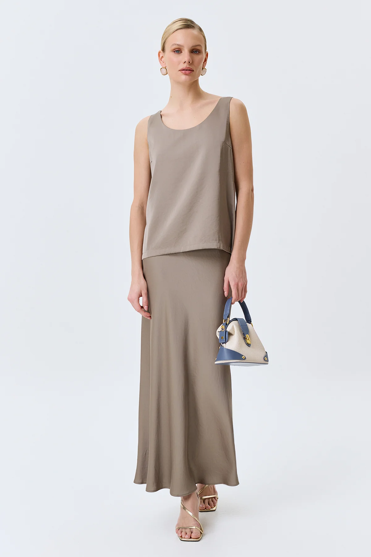 Сатиновая юбка из смесовой вискозы, 48