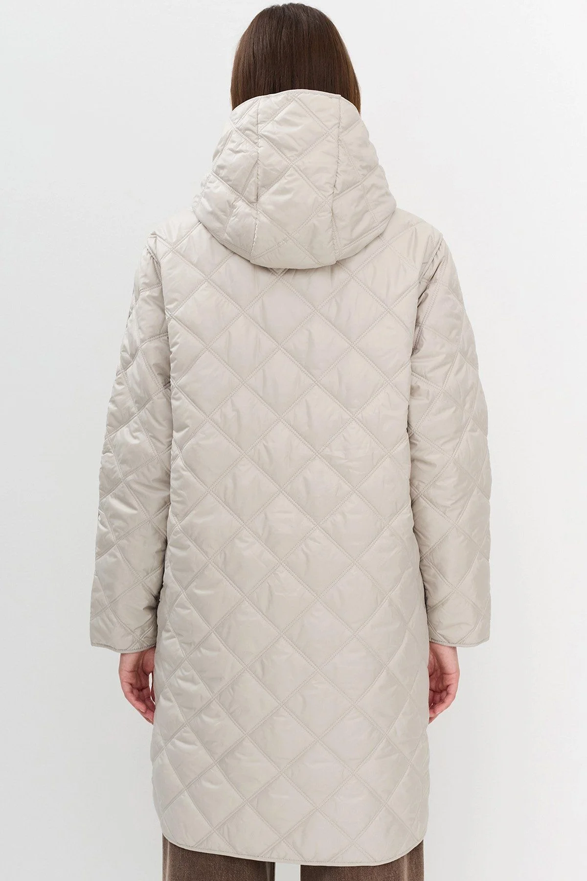 Пальто прямого кроя с утеплителем и ромбовидной стёжкой, 50р