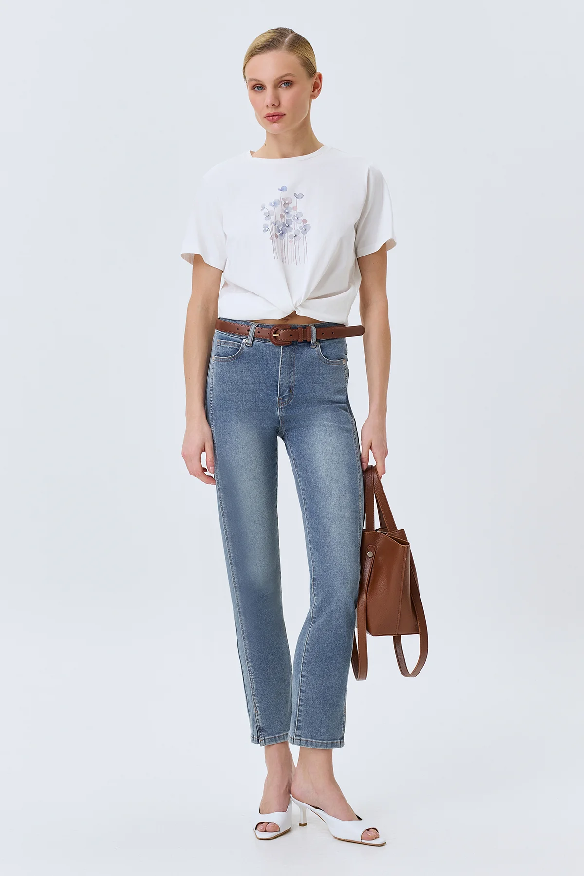 Футболка с принтом и жемчужинами, 48