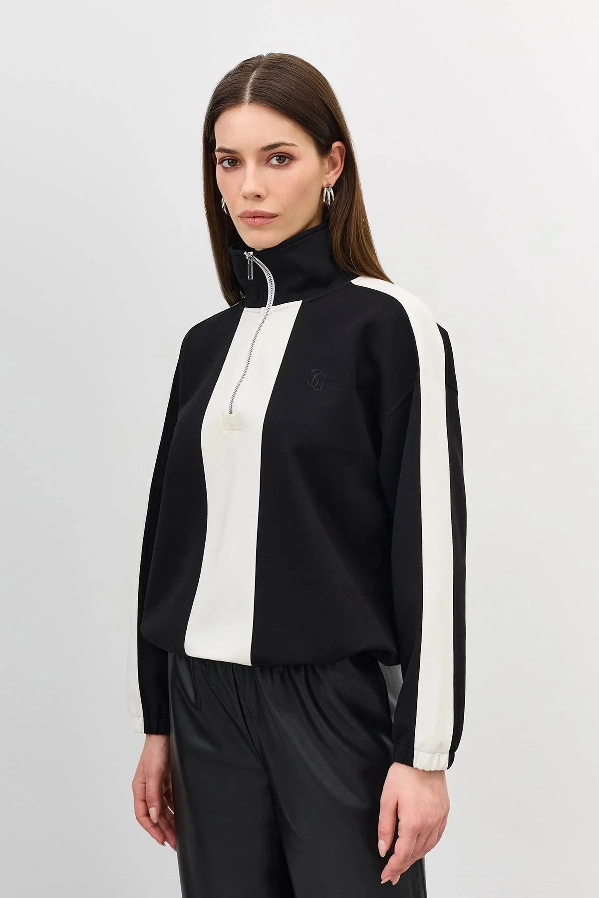 Джемпер в стиле "color block", 46