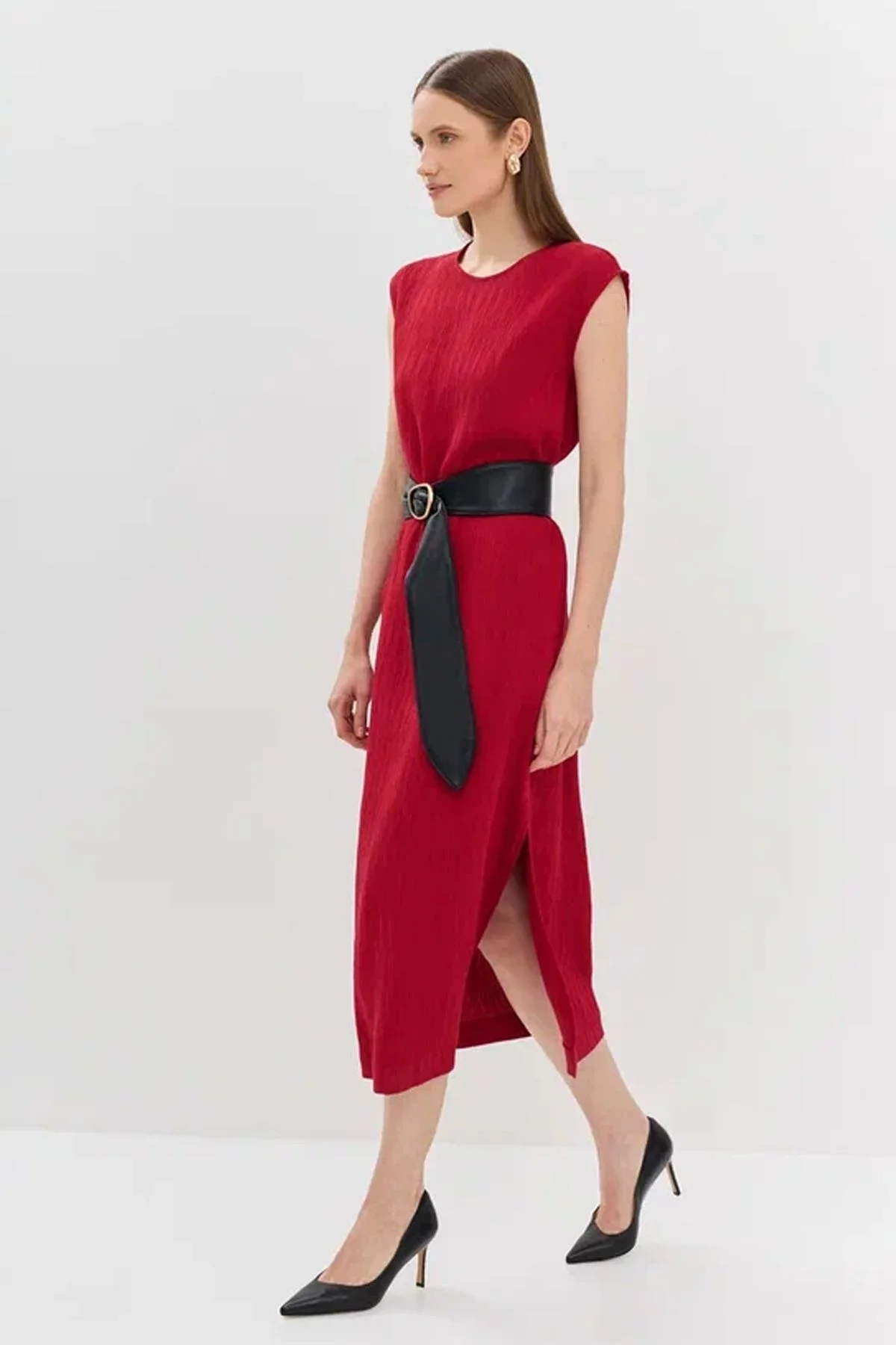 Элегантное платье миди в темно-красном цвете, 44р