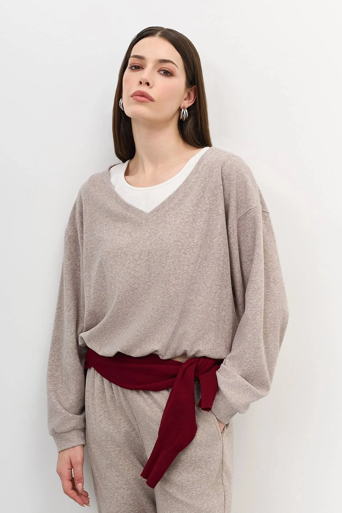 Лимитированная серия джемпер  из фактурного трикотажа с имитацией многослойности и ремень, 40