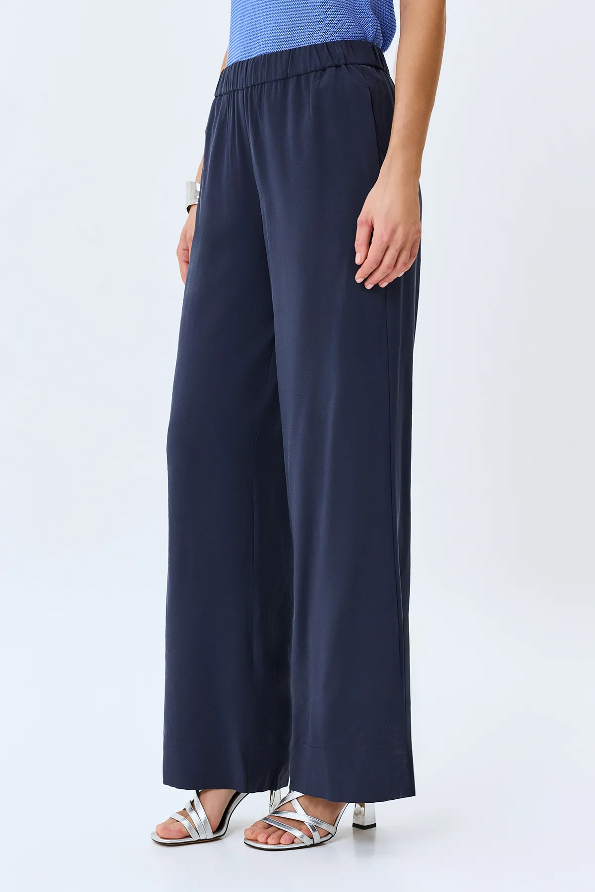 Прямые брюки из района, 52