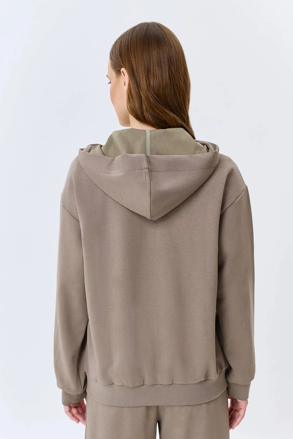 Худи на молнии с контрастной тесьмой, 34