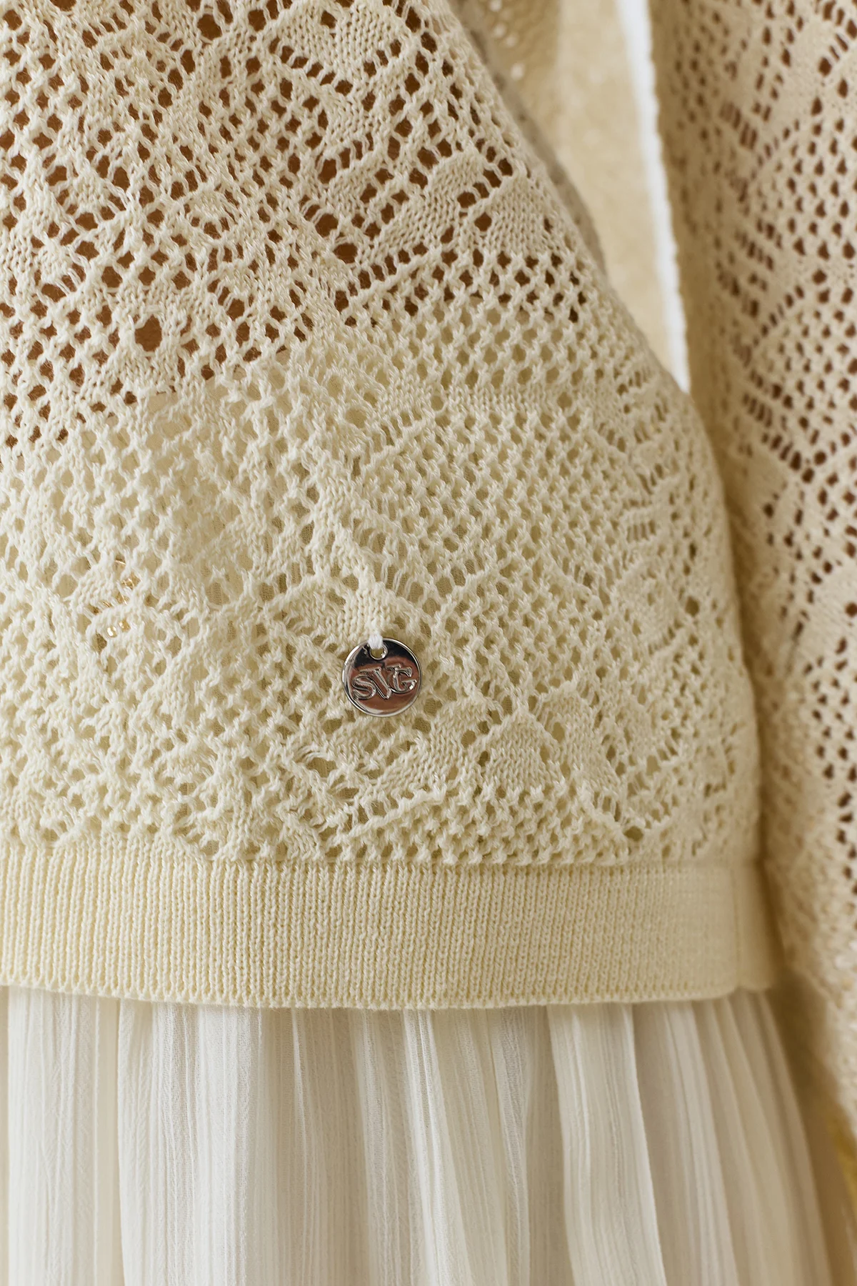 Ажурный вязаный джемпер, 42