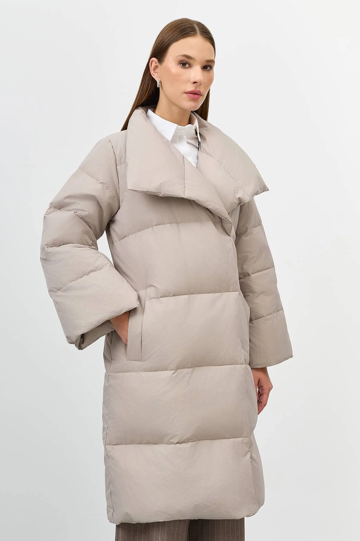 Лимитированная серия пуховое пальто с палантином, 40