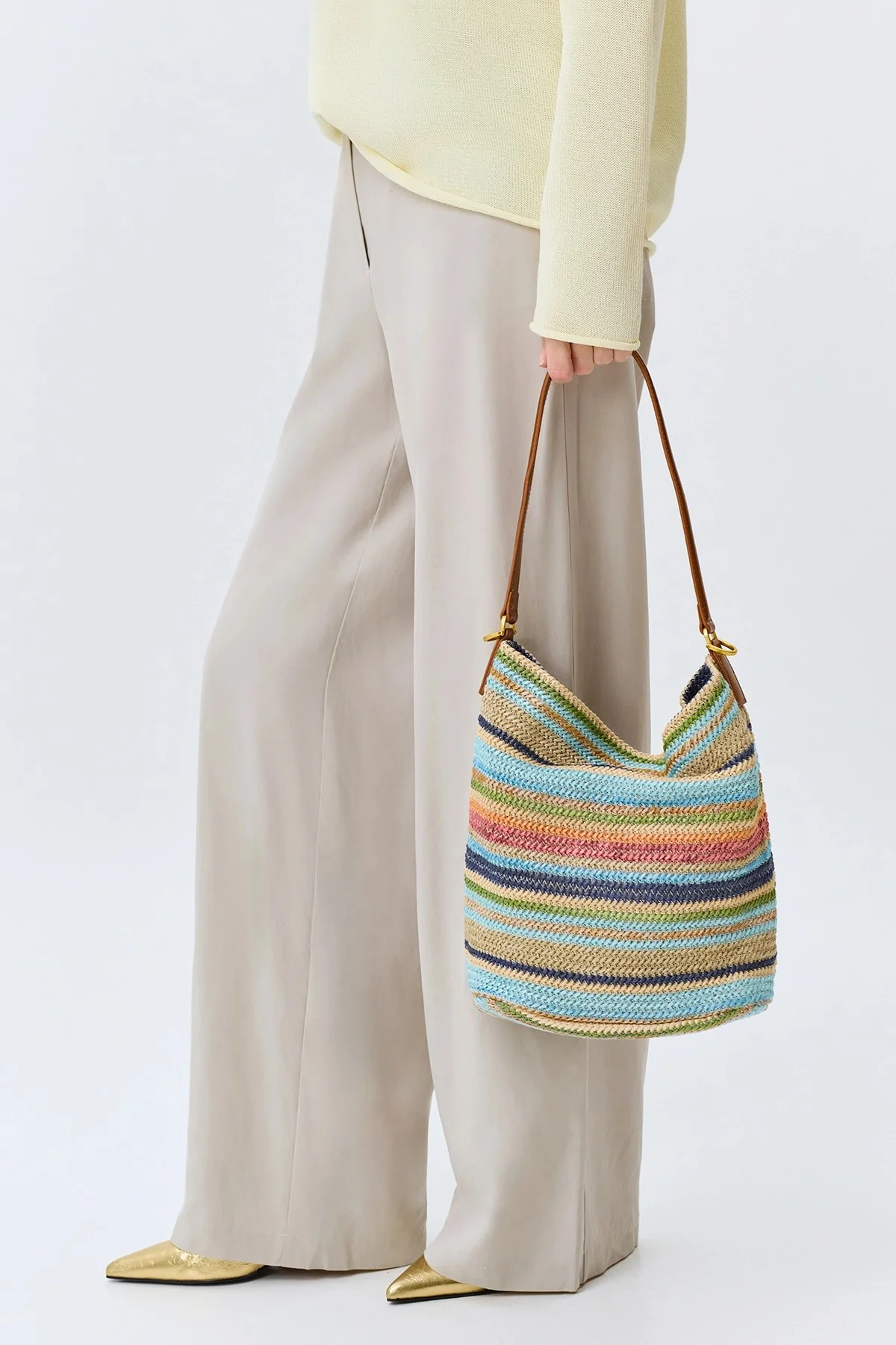 Яркая сумка с косметичкой, One