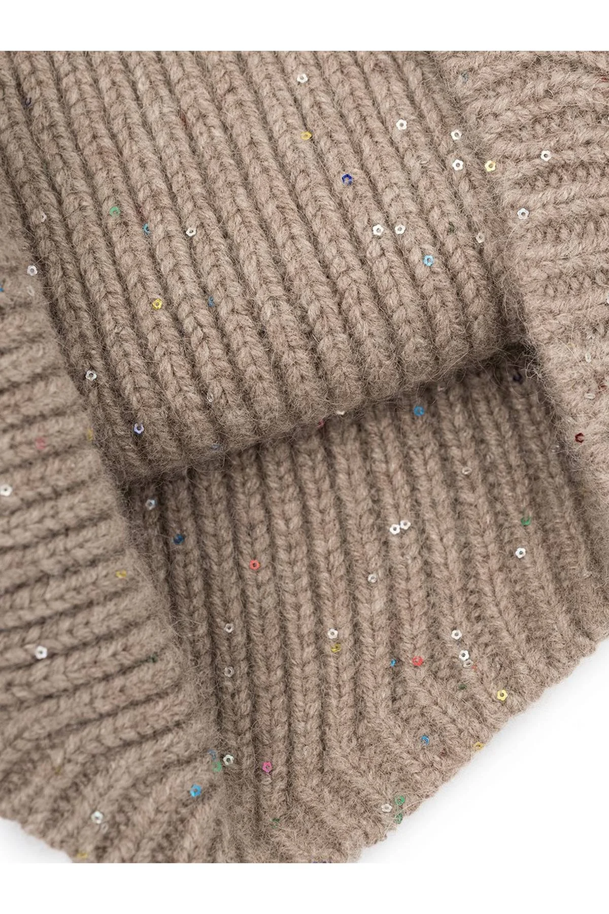 Шапка светло-коричневая, One