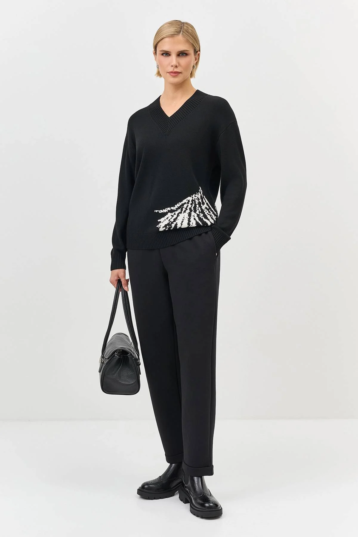 Лимитрированная серия свитер с контрастным узором и ремень, 46