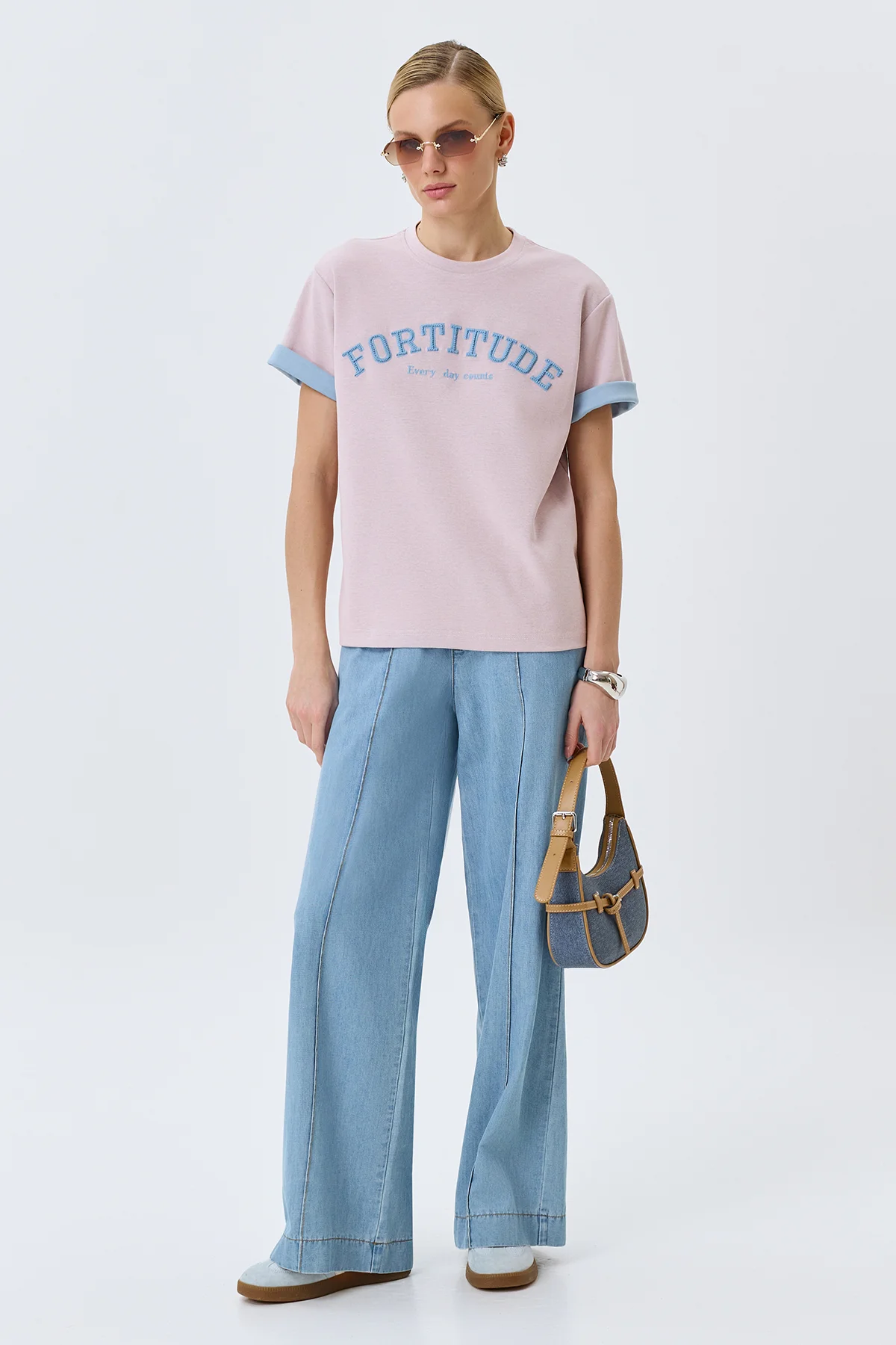 Прямая футболка в стиле "College", 48