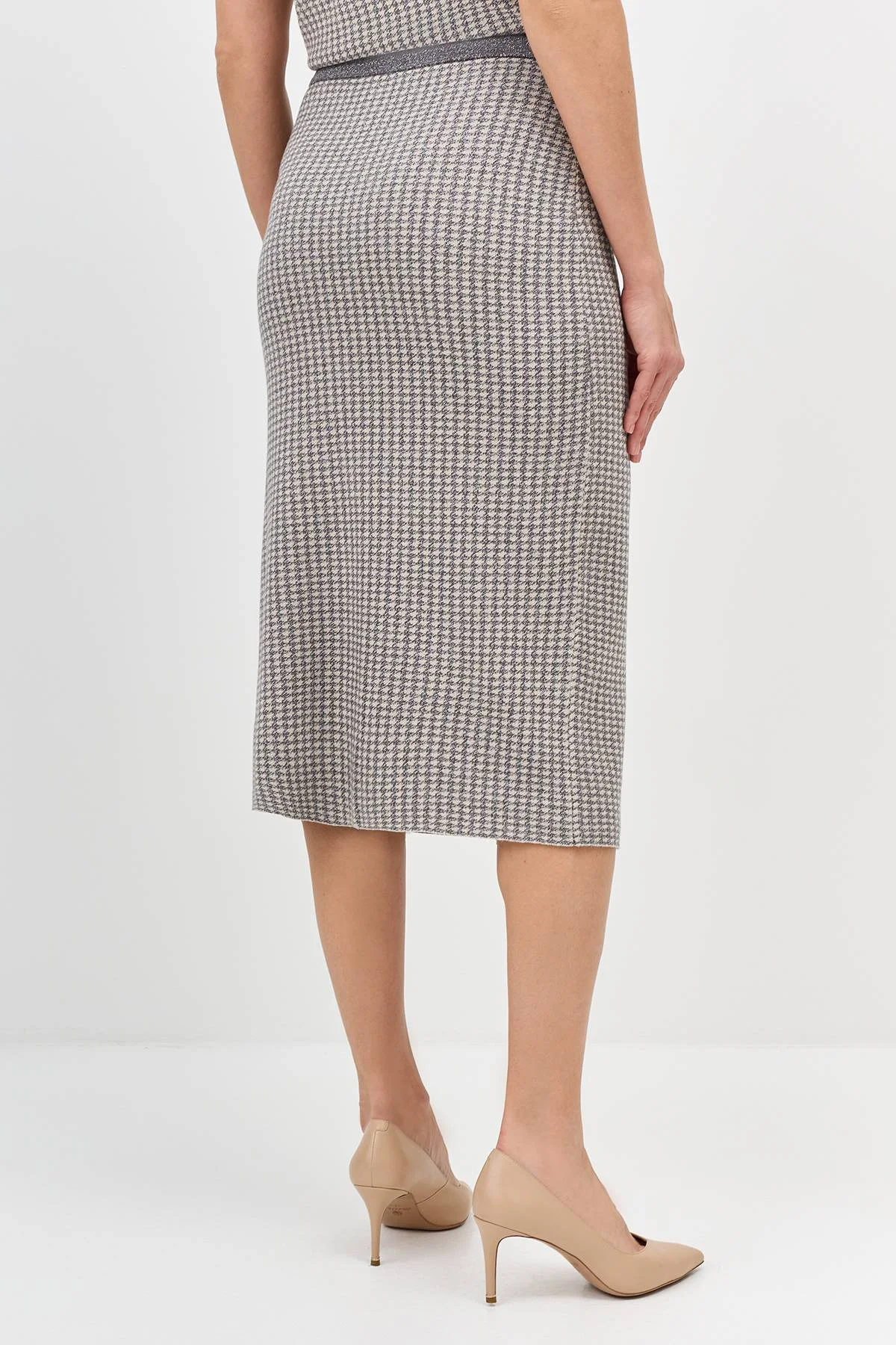 Лимитированая серия из вискозы с рельефным узором и  ремнем, 42