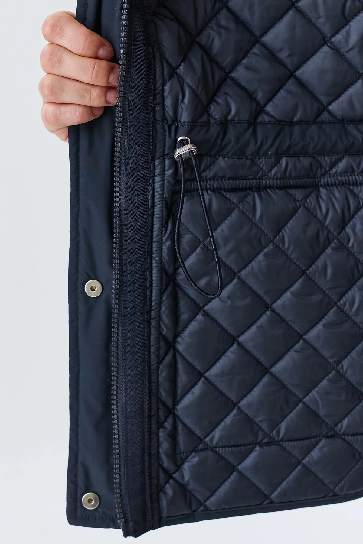 Яркая парка с ромбовидной стежкой, 48