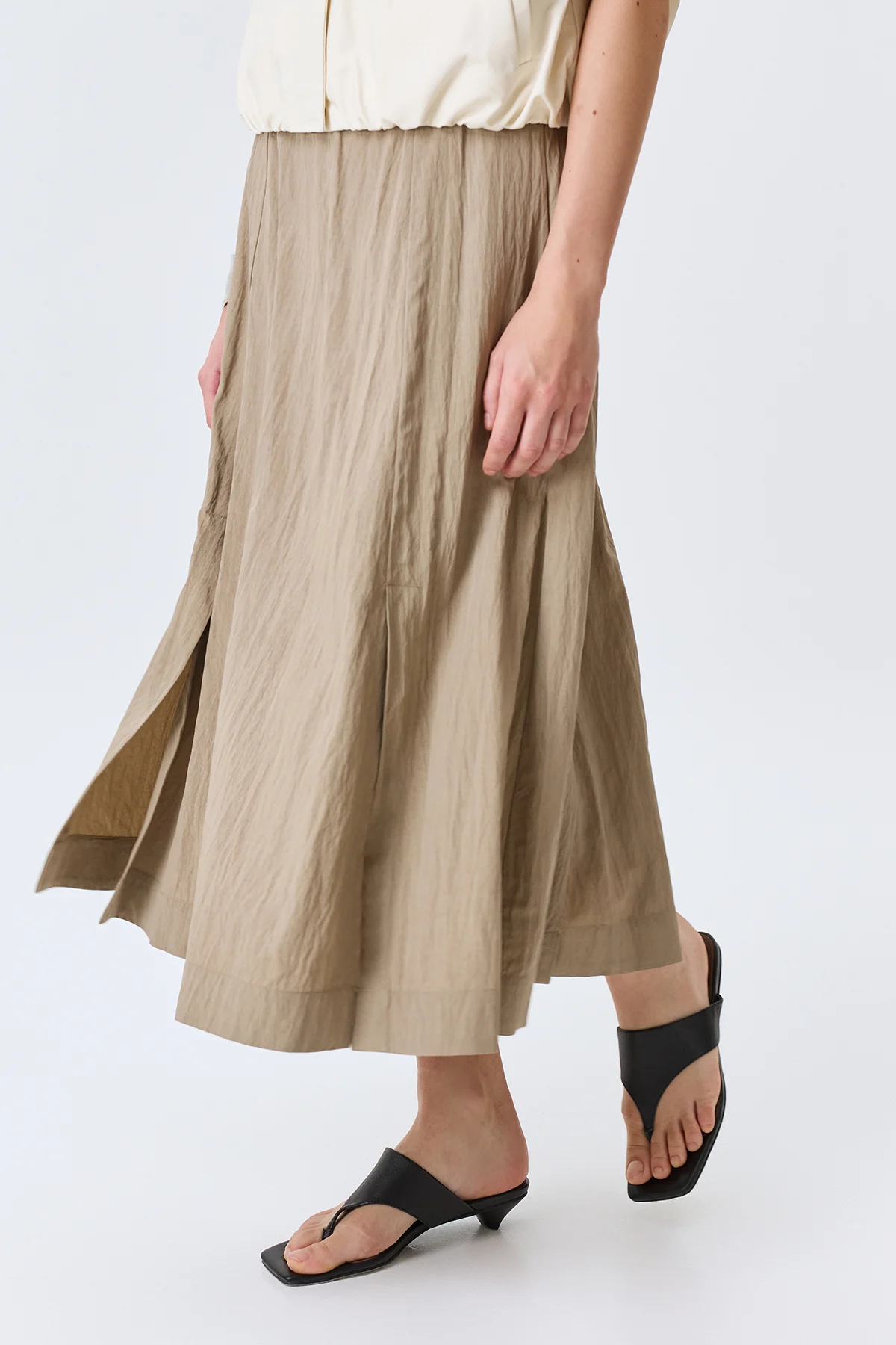 Свободная юбка из фактурной вискозы, 42