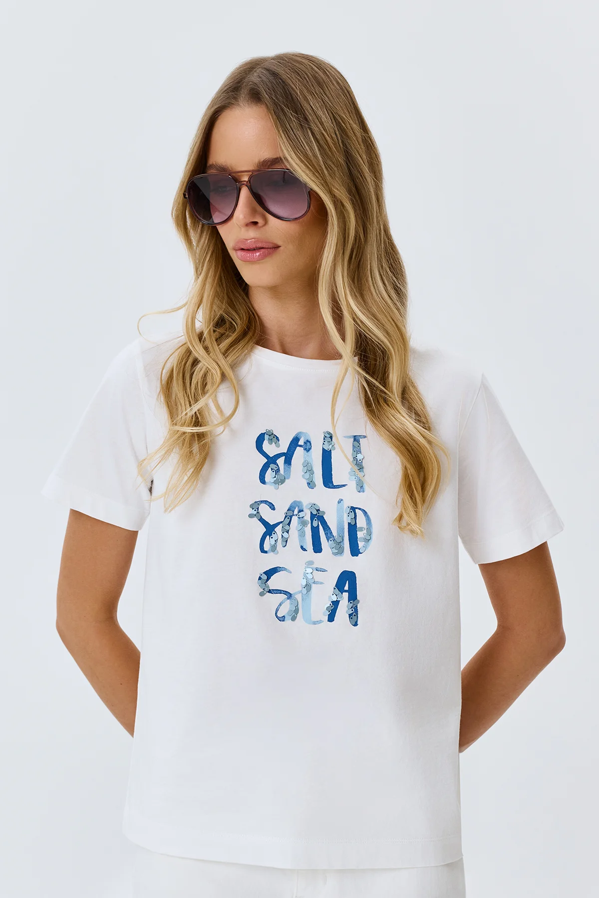 Футболка с мерцающими пайетками, 52