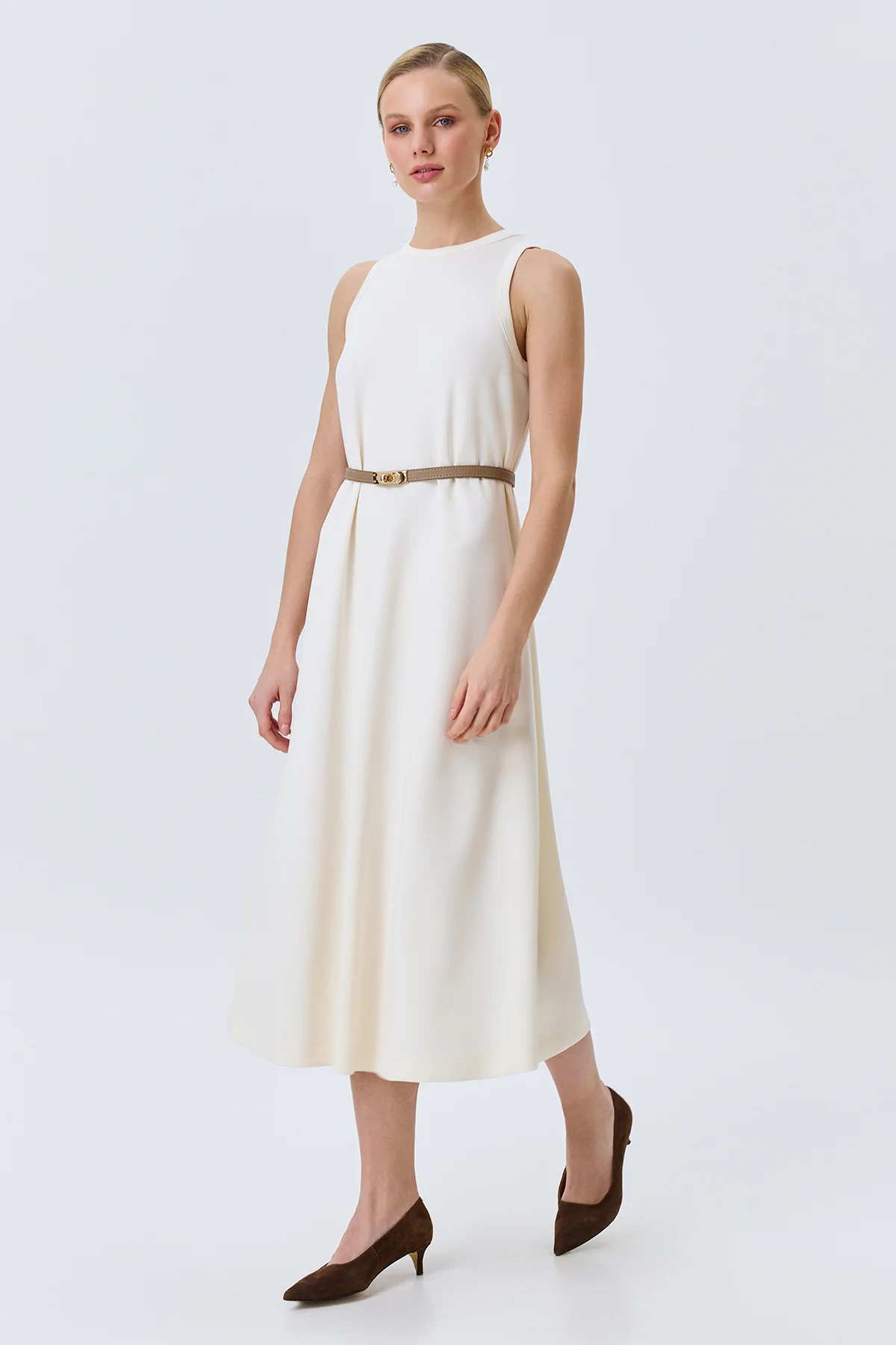 Трикотажное платье-макси с поясом, 48