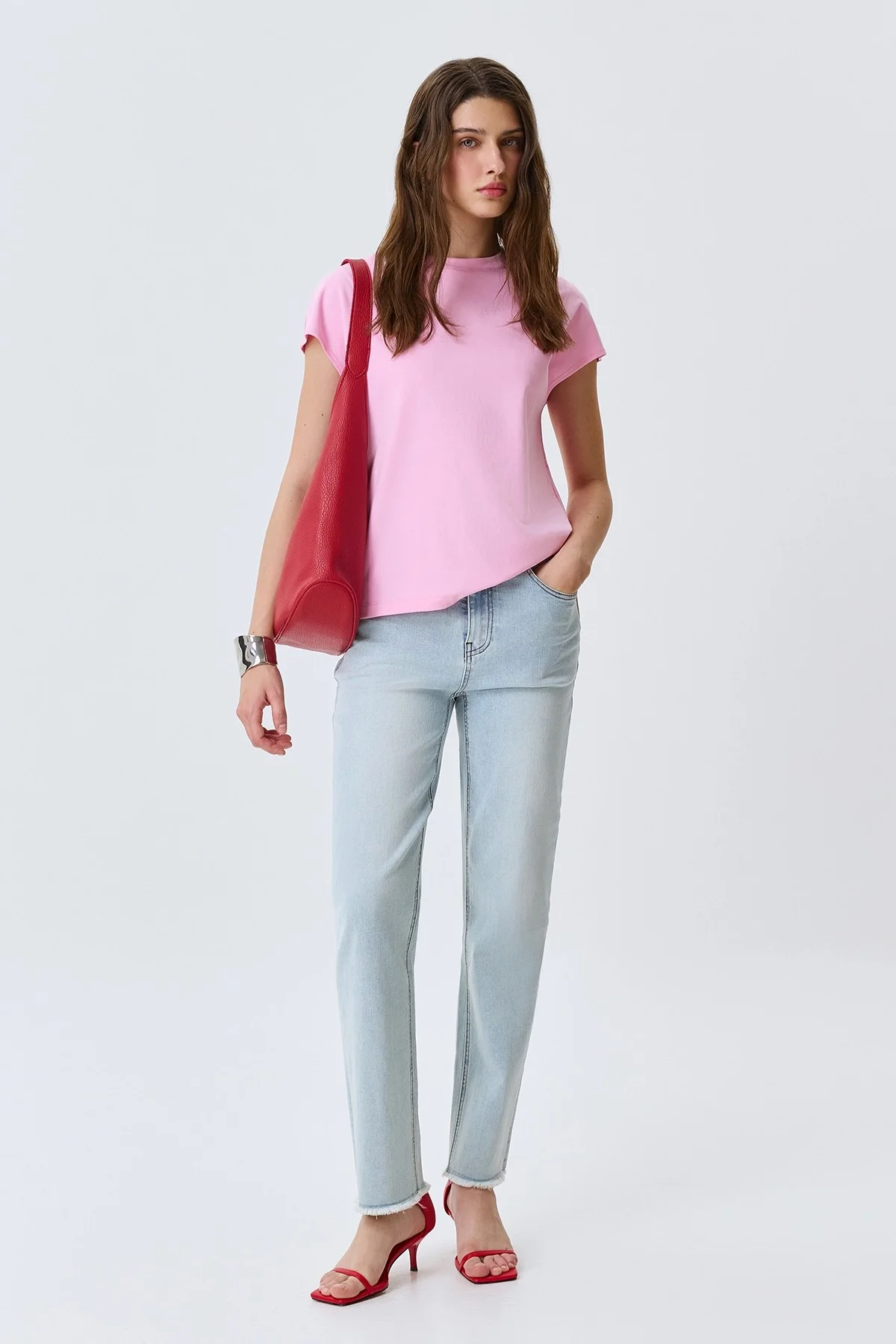 Базовая розовая футболка из 100% хлопка, 50