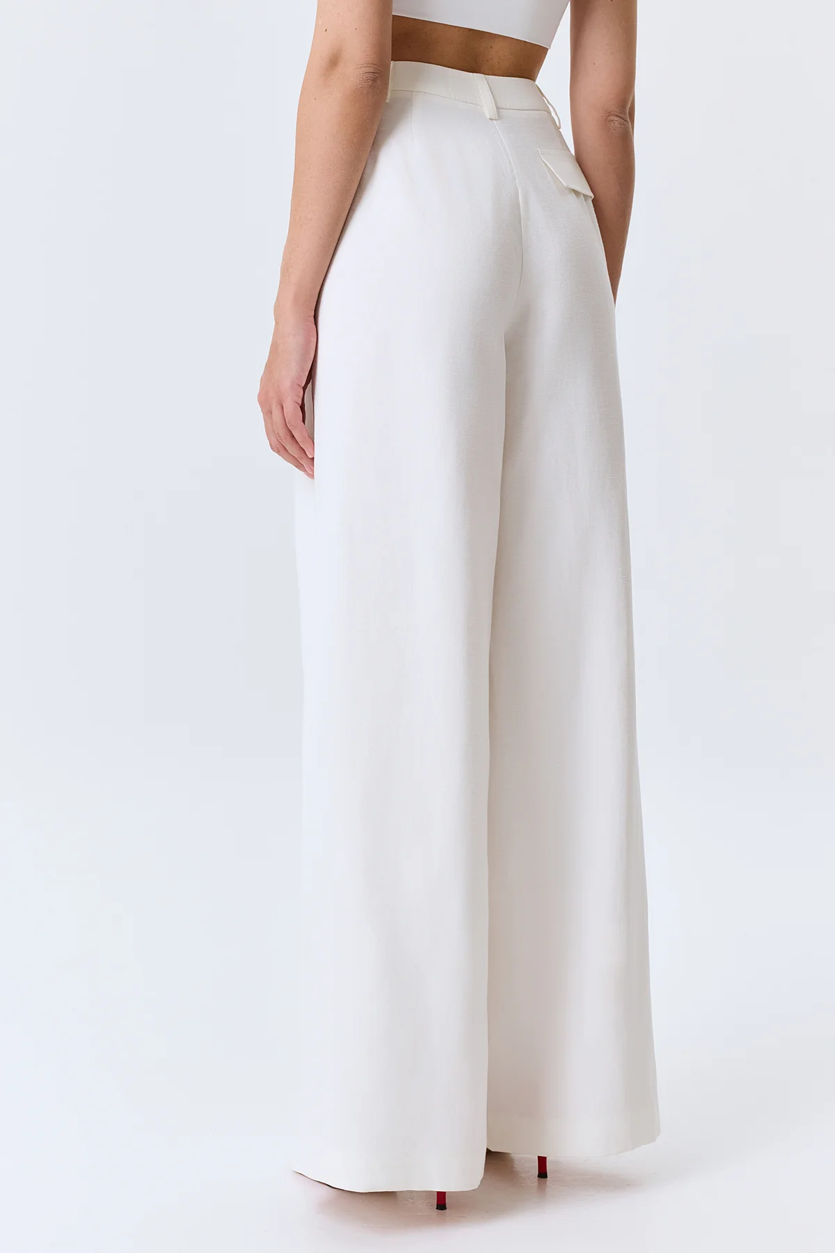 Широкие брюки с акцентными складками, 42