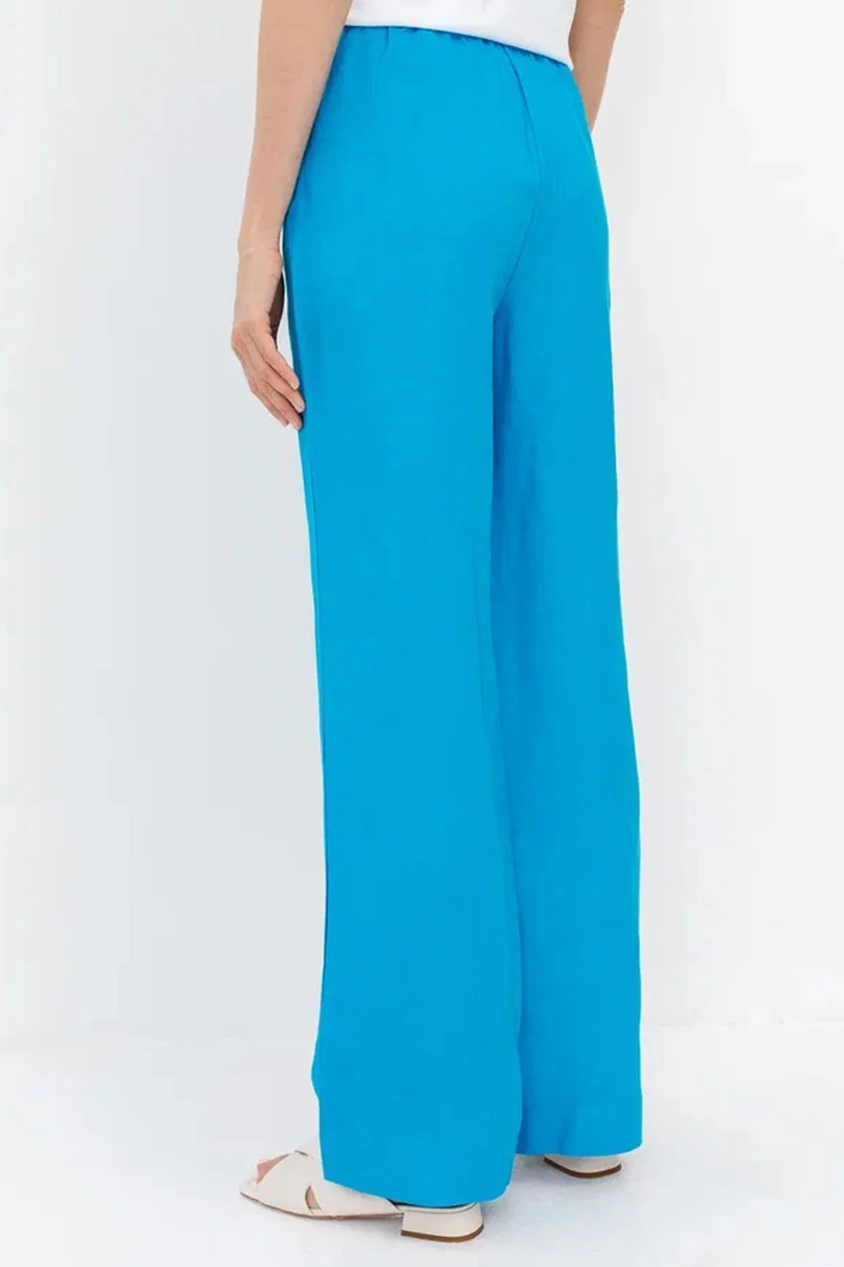 Базовые брюки в цвете аква с мягкими складками, 42р