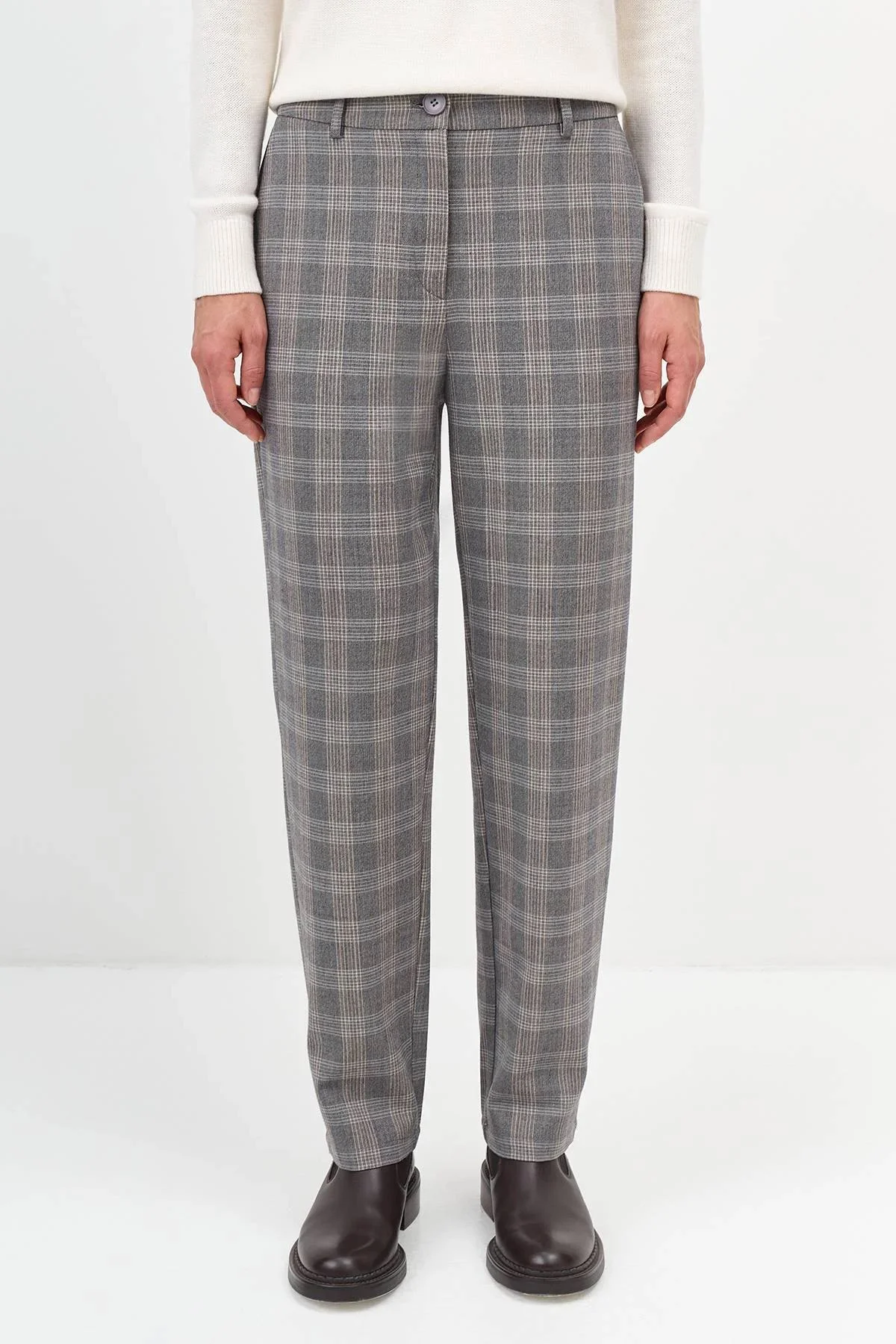 Расслабленные брюки в клетку, 38