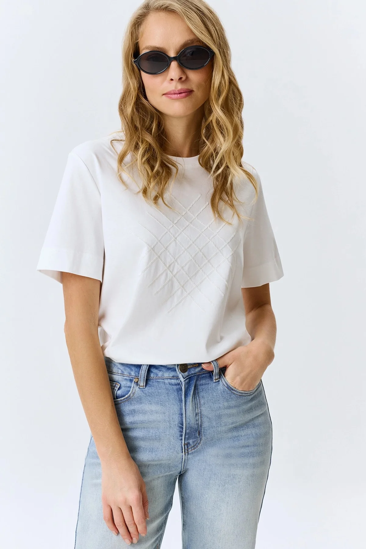 Футболка с мерцающими пайетками, 36