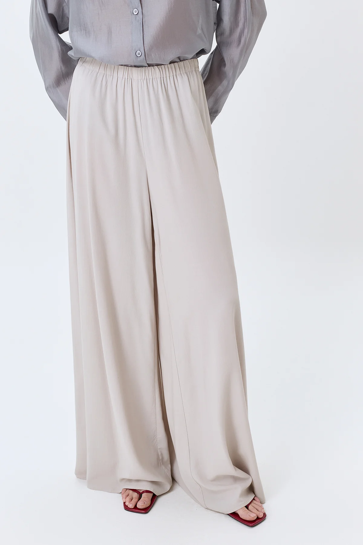 Широкие брюки-палаццо, 42