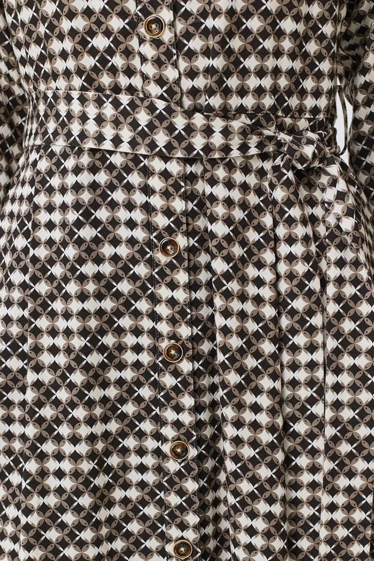 Платье-рубашка с графичным принтом, 44