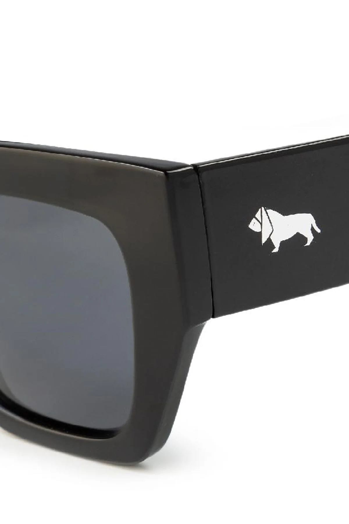 Солнцезащитные очки квадратной формы с широкой оправой в черном цвете, One size