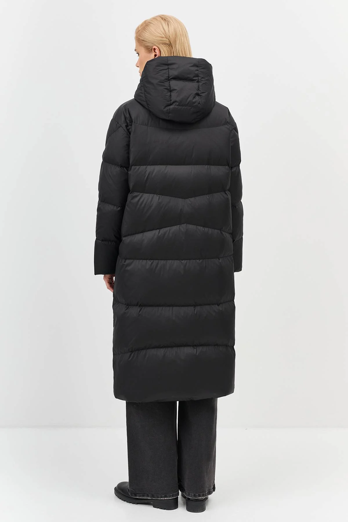 Лимитированная серия длинный пуховик с капюшоном с палантином, 36