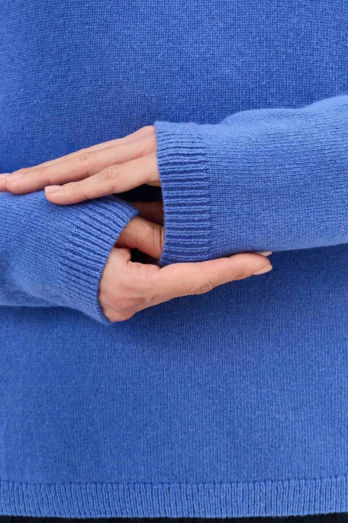 Яркий джемпер с шерстью, 40