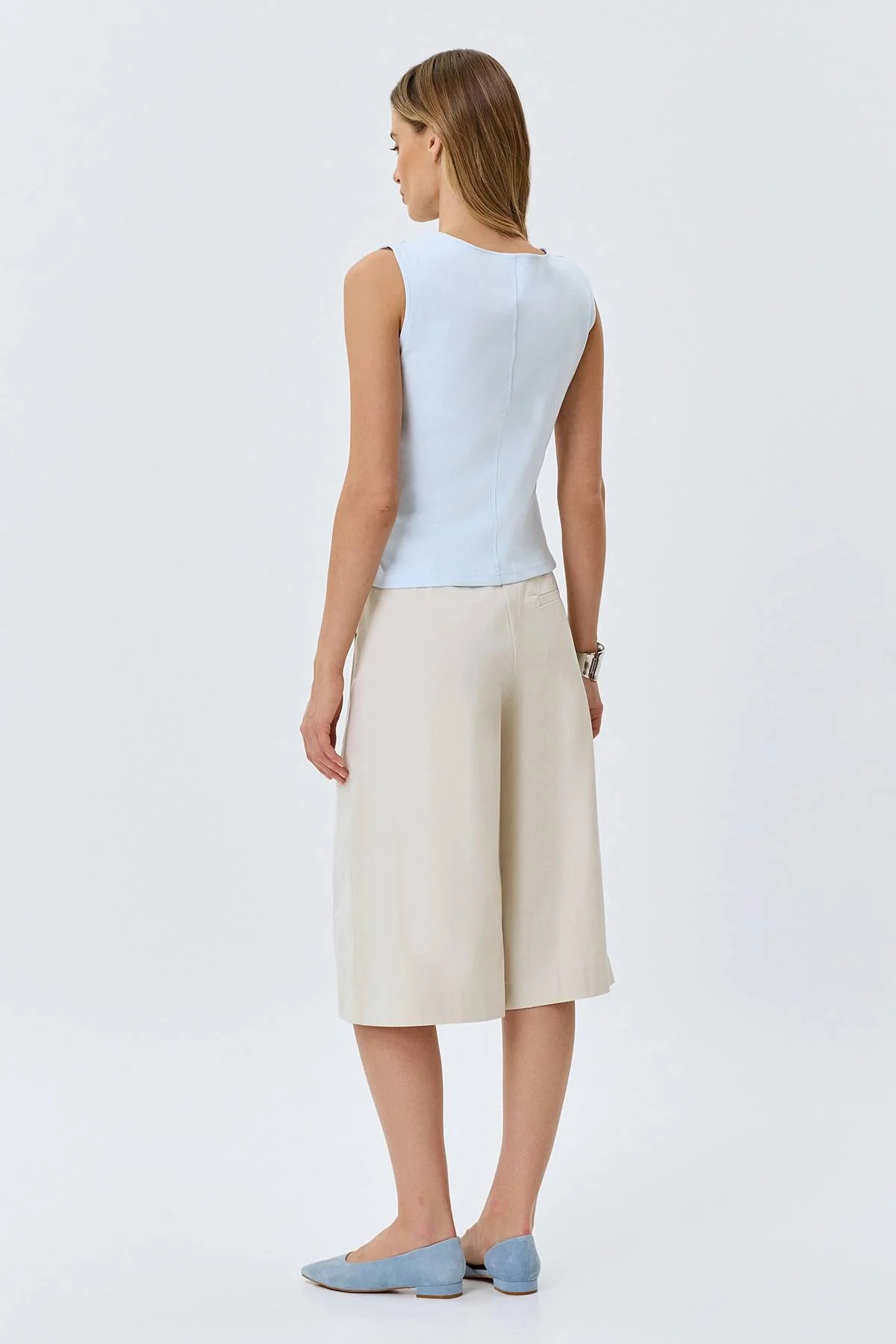 Топ с асимметричными складками, 46