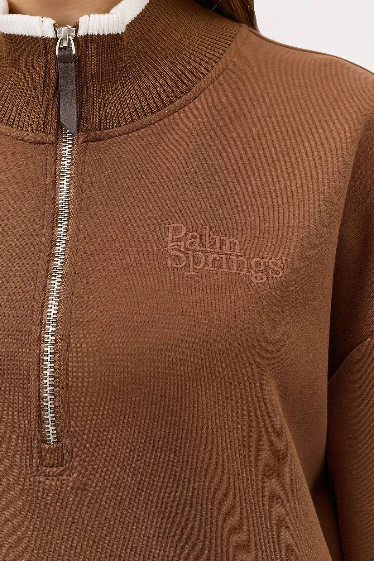 Лимитированная серия джемпер с короткой молнией и ремень, 42