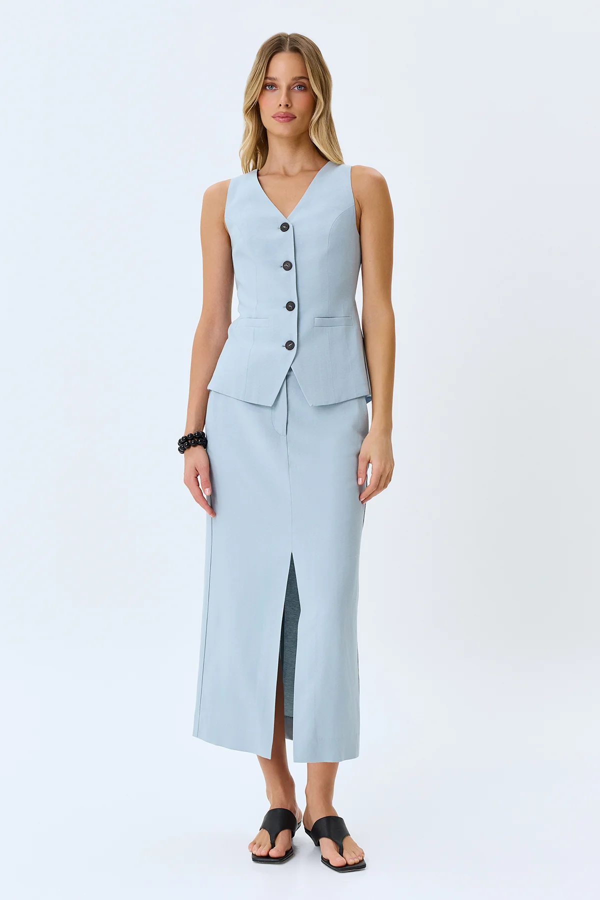 Юбка-карандаш с разрезом, 42