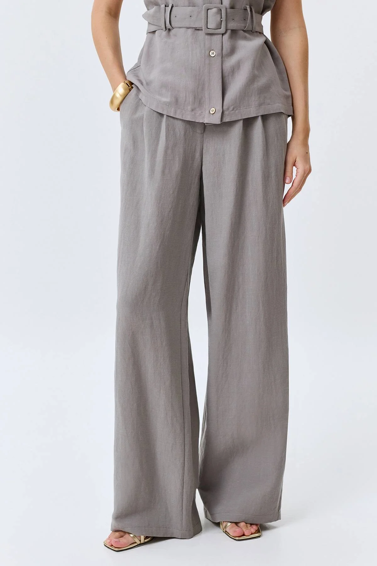 Брюки с мягкими складками из тенселя, 46