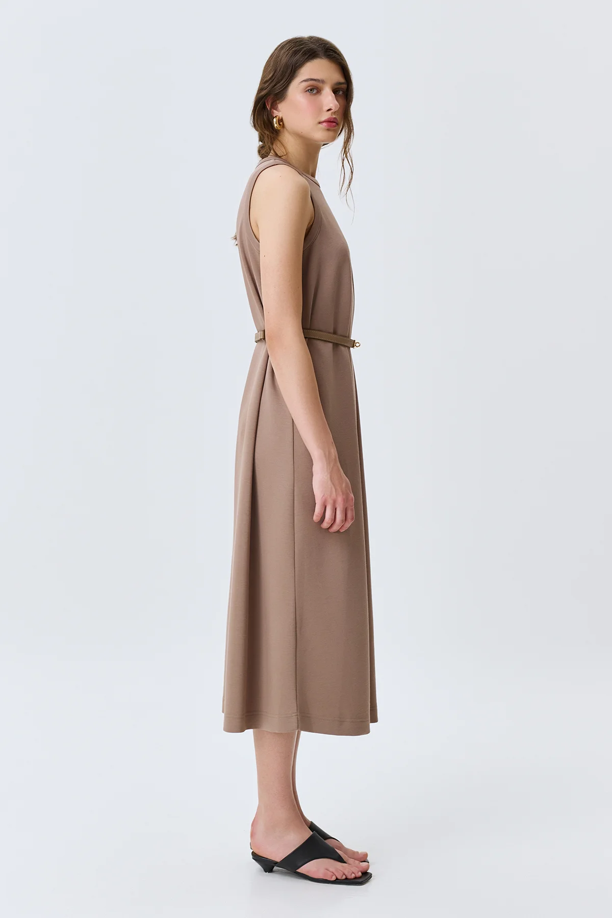 Трикотажное платье-макси с поясом, 42