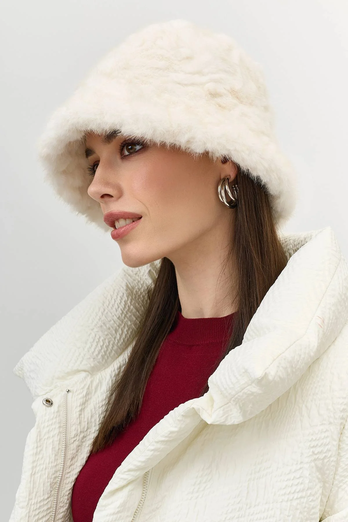 Меховая панама, One