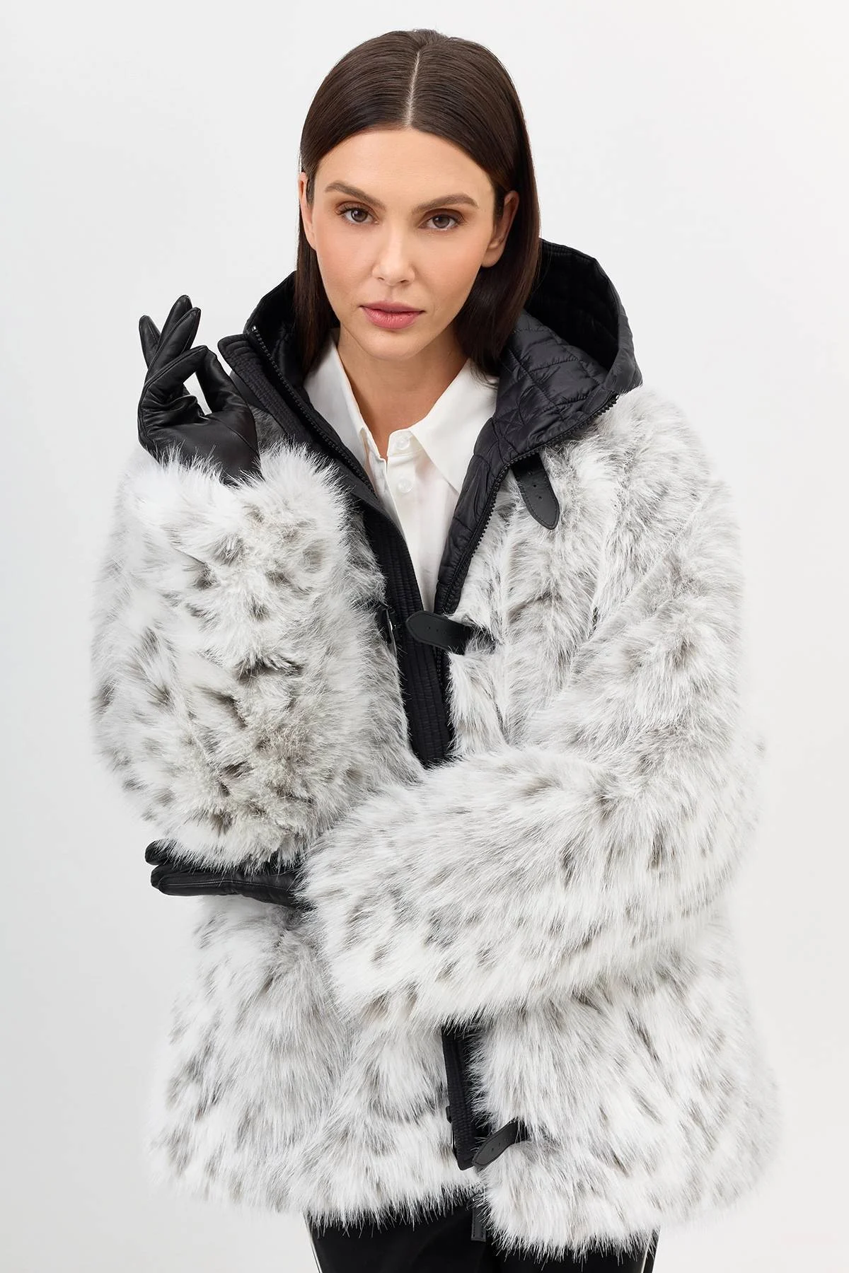 Кожаные перчатки с перфорацией, 8