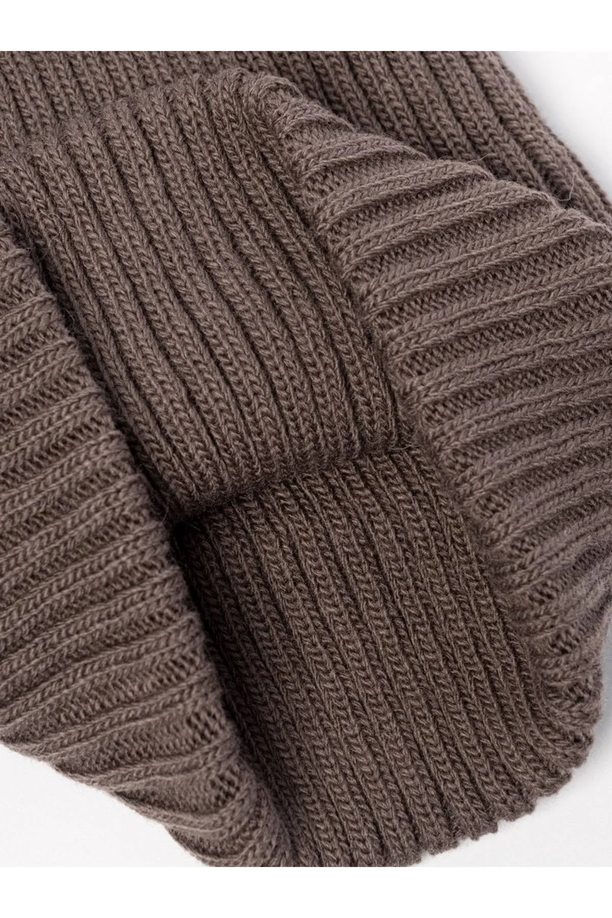 Шапка серо-коричневая, One