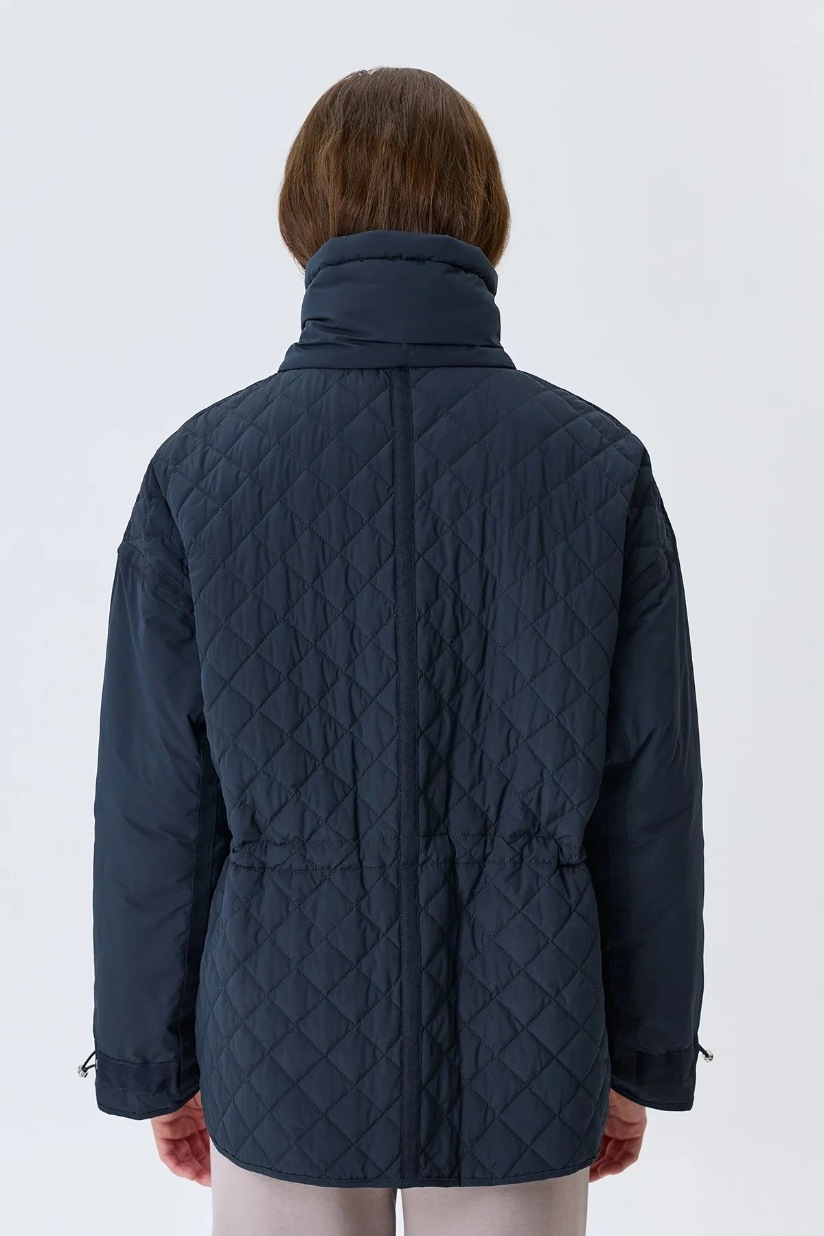 Яркая парка с ромбовидной стежкой, 40