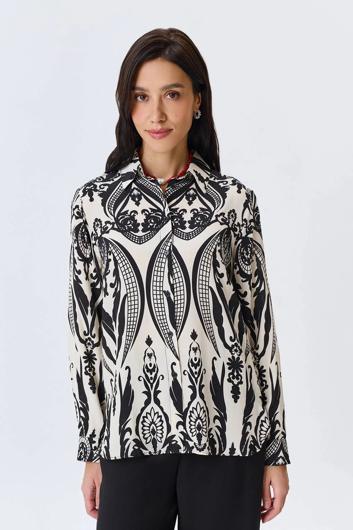 Блузка из вискозы с этническим орнаментом, 48