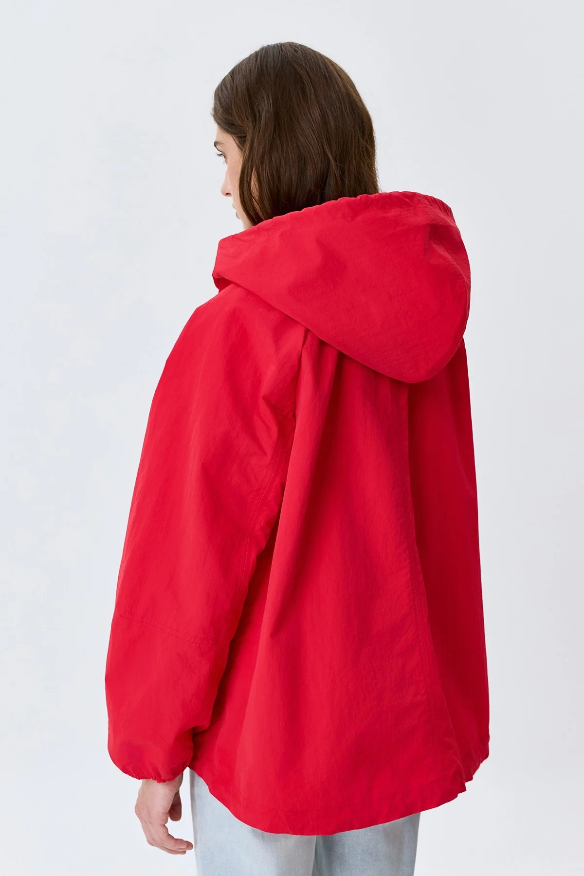 Oversize ветровка из 100% нейлона, 44