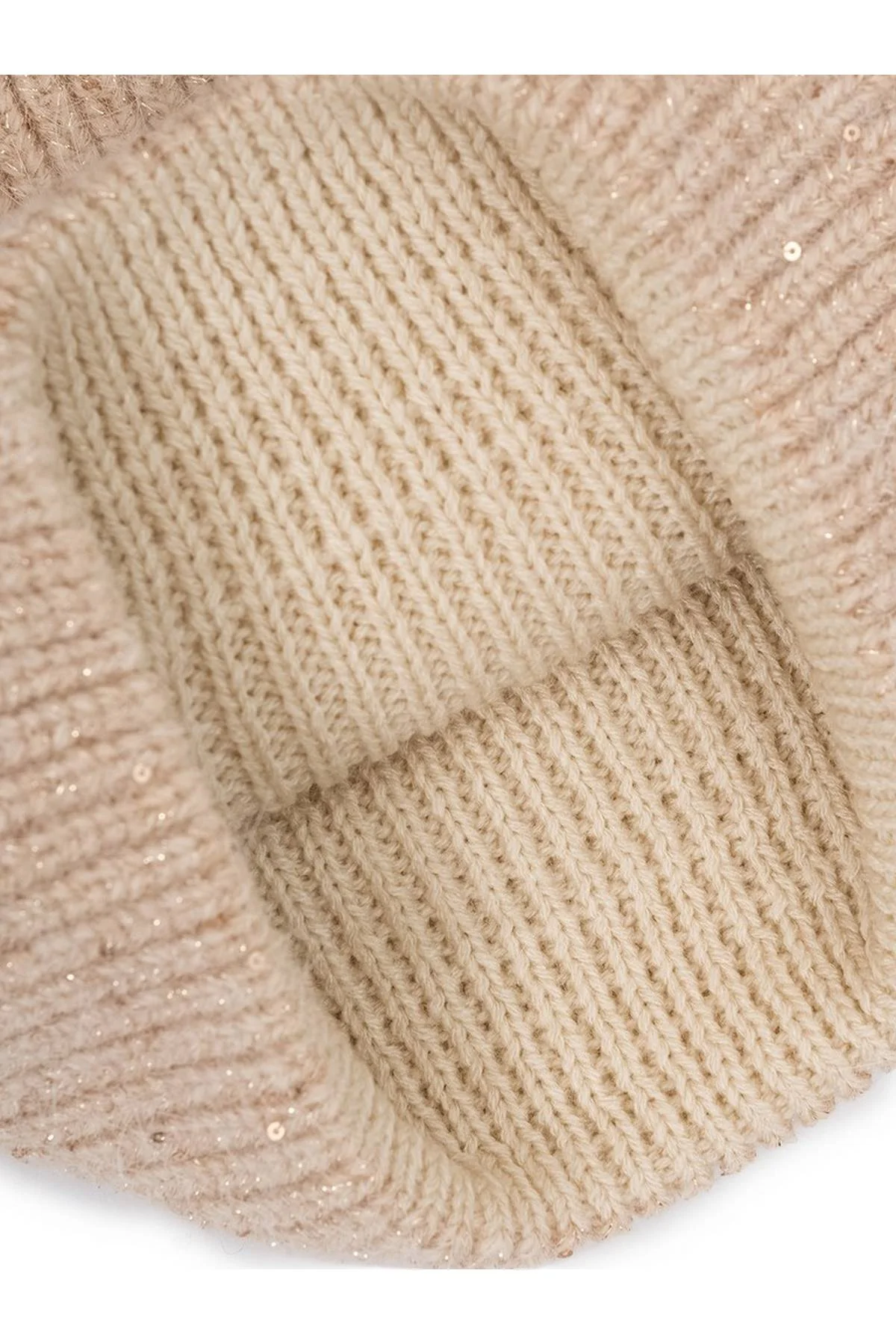 Шапка бежевая, One