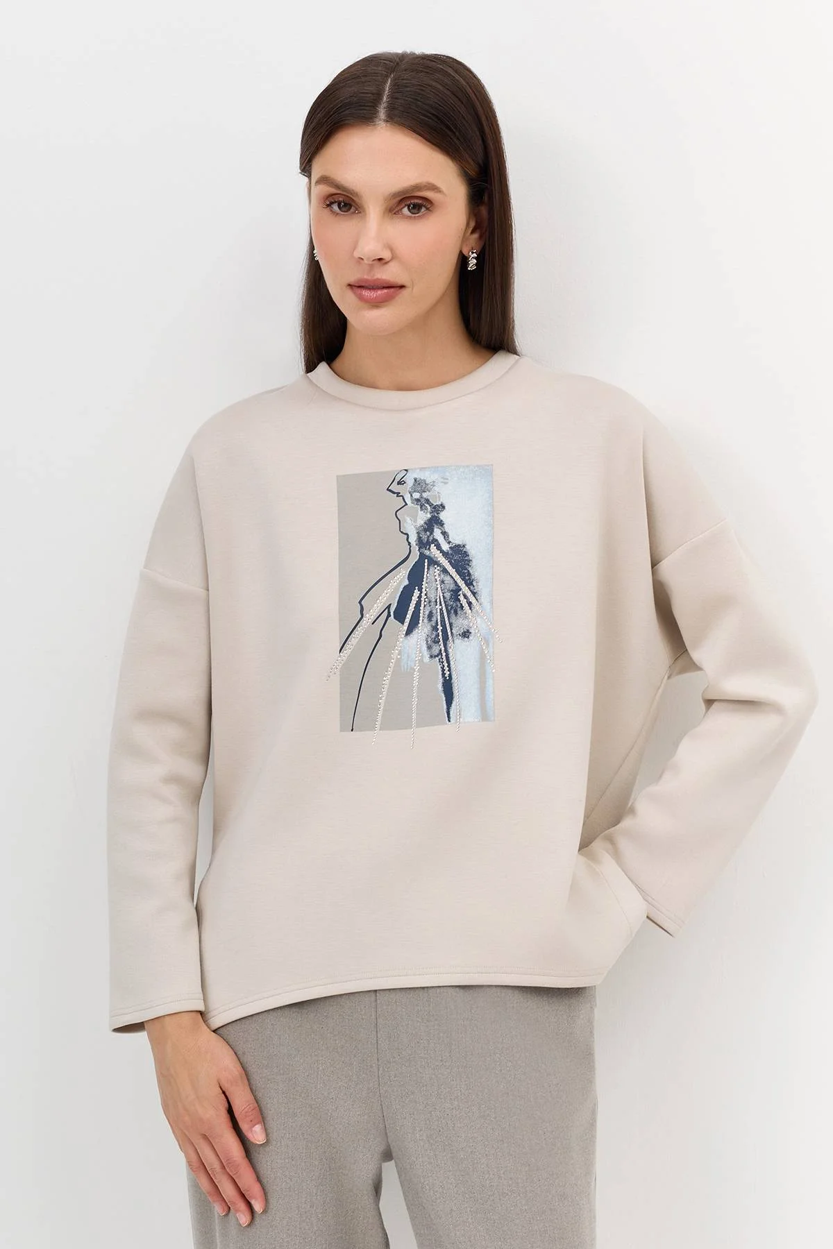 Лимитированная серия свободный cвитшот с принтом и ремень, 34 Лимитированная серия свободный cвитшот с принтом и ремень, 34