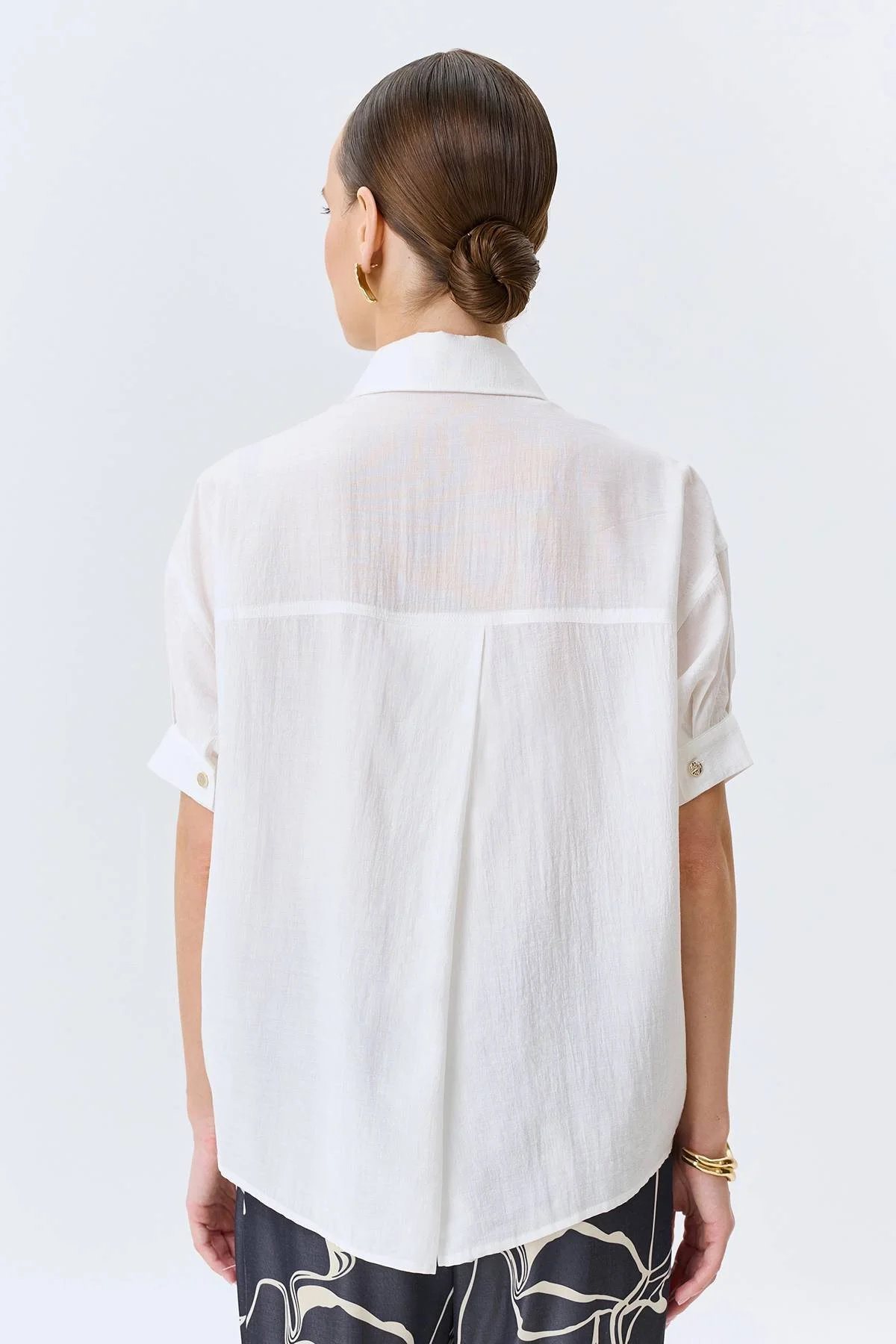 Легкая блузка из нейлона, 38